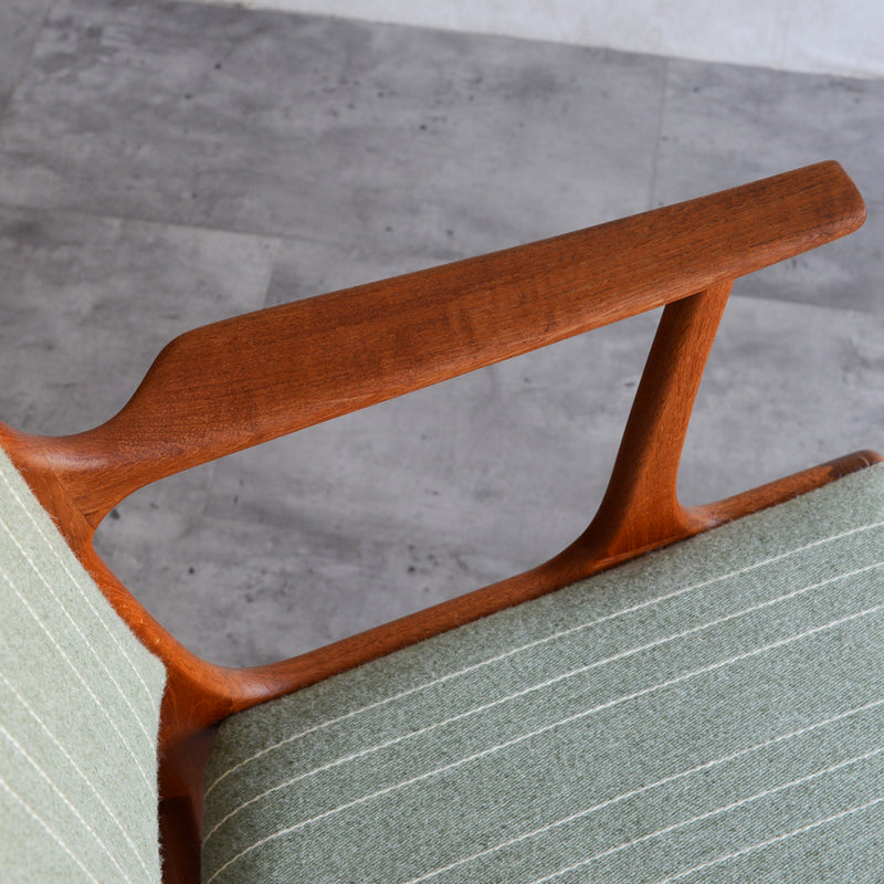 Johannes Andersen（ヨハネス・アンダーセン）ヴィンテージ アームチェア