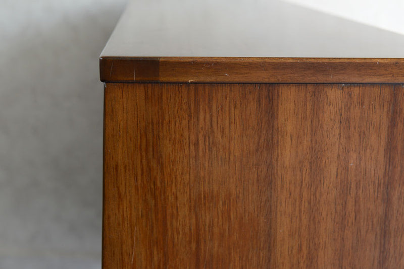 Jentique ジェンティーク　 ナロー　カップボード①