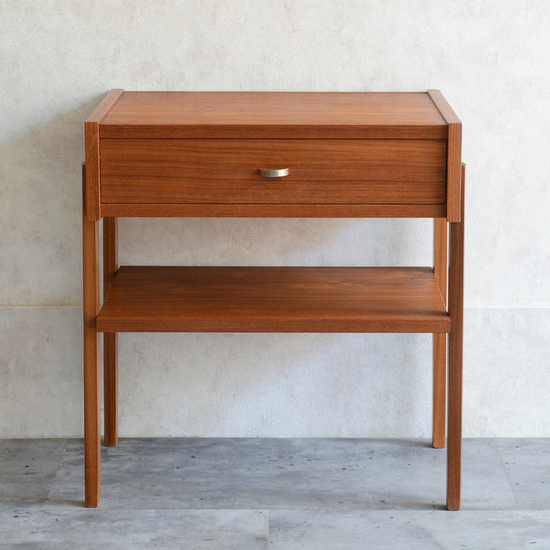 デンマーク ヴィンテージ スモールチェスト01（ウッドオイル仕上げ）