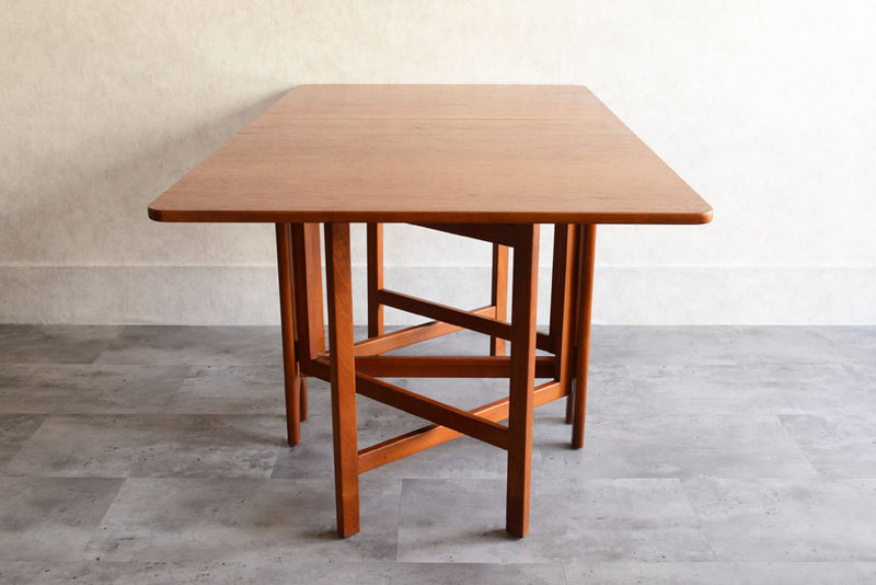 Jentique　ジェンティーク　ゲートレッグダイニングテーブル01