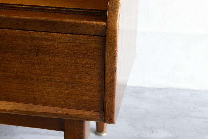 Jentique ジェンティーク　 ナロー　カップボード①