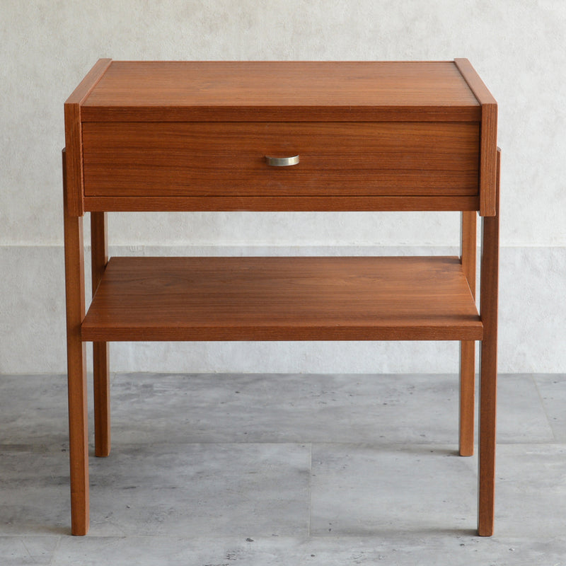 デンマーク ヴィンテージ スモールチェスト01（ウッドオイル仕上げ）