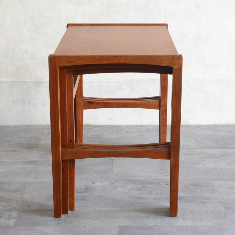 60S チーク ネストテーブル 01