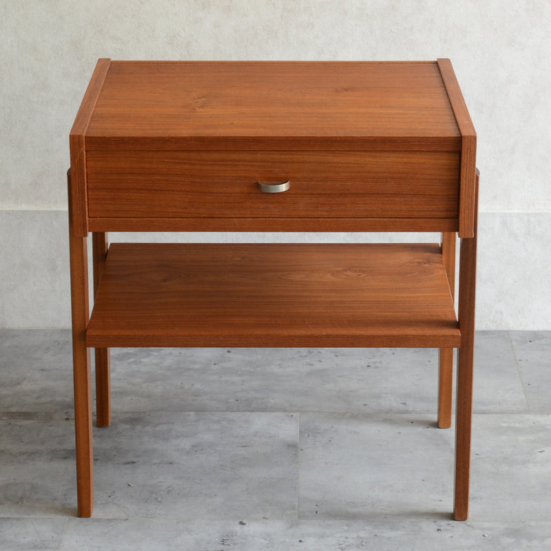 デンマーク ヴィンテージ スモールチェスト01（ウッドオイル仕上げ）