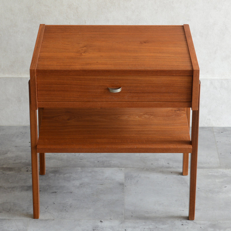 デンマーク ヴィンテージ スモールチェスト01（ウッドオイル仕上げ）