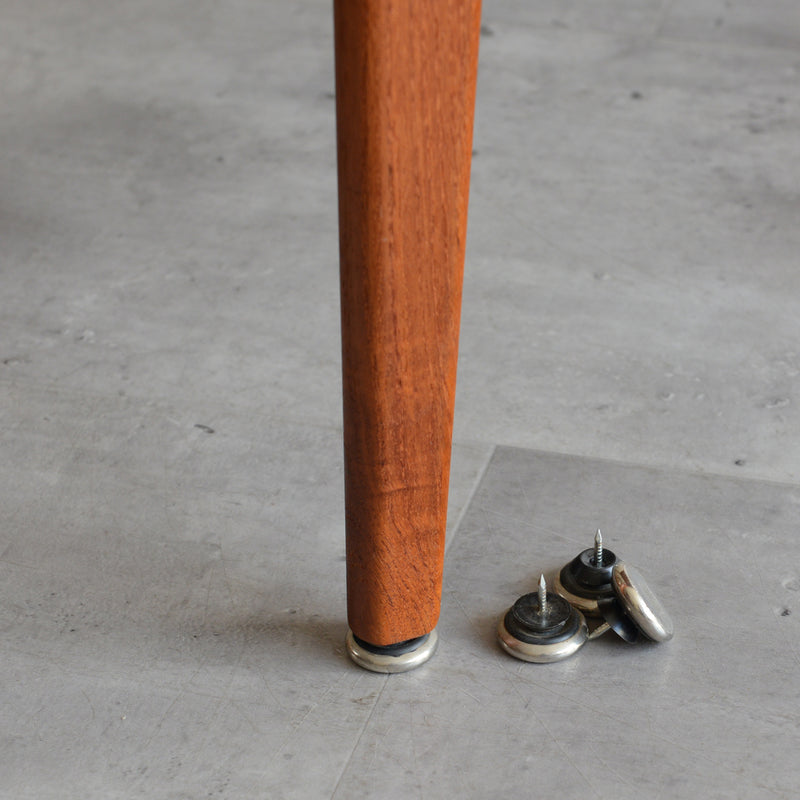 Johannes Andersen（ヨハネス・アンダーセン）ヴィンテージ アームチェア