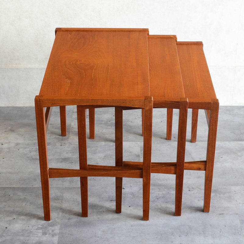 60S チーク ネストテーブル 01