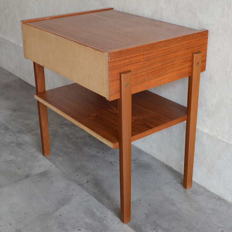 デンマーク ヴィンテージ スモールチェスト01（ウッドオイル仕上げ）