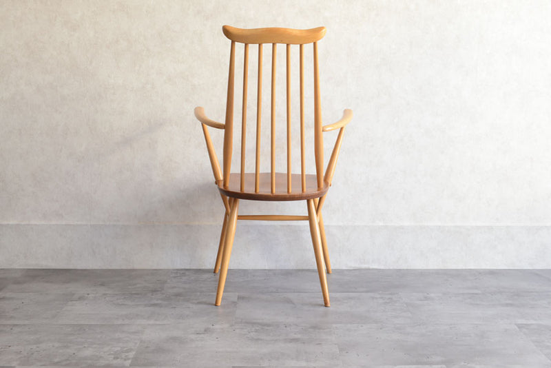 ERCOL　アーコール　アーム付ゴールドスミスチェア01