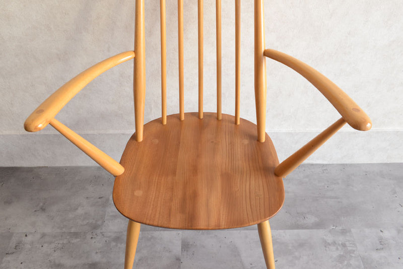 ERCOL　アーコール　アーム付ゴールドスミスチェア01