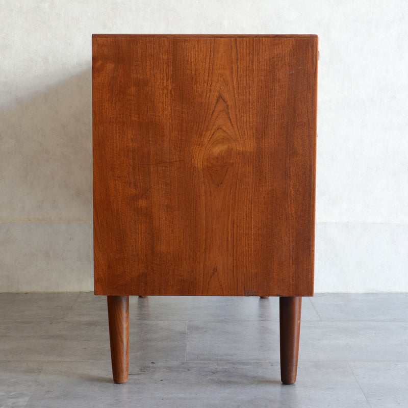 デンマークヴィンテージ  チーク３段チェスト 6-4(ウッドオイル仕上）