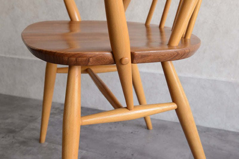 ERCOL　アーコール　アーム付ゴールドスミスチェア01