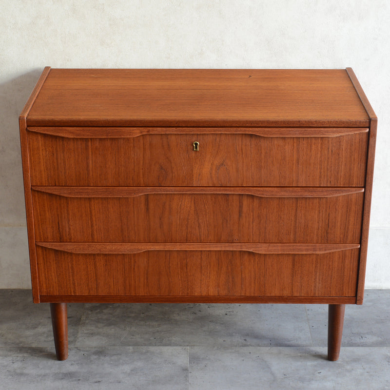 デンマークヴィンテージ  チーク３段チェスト 6-4(ウッドオイル仕上）