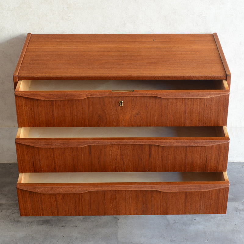 デンマークヴィンテージ  チーク３段チェスト 6-4(ウッドオイル仕上）