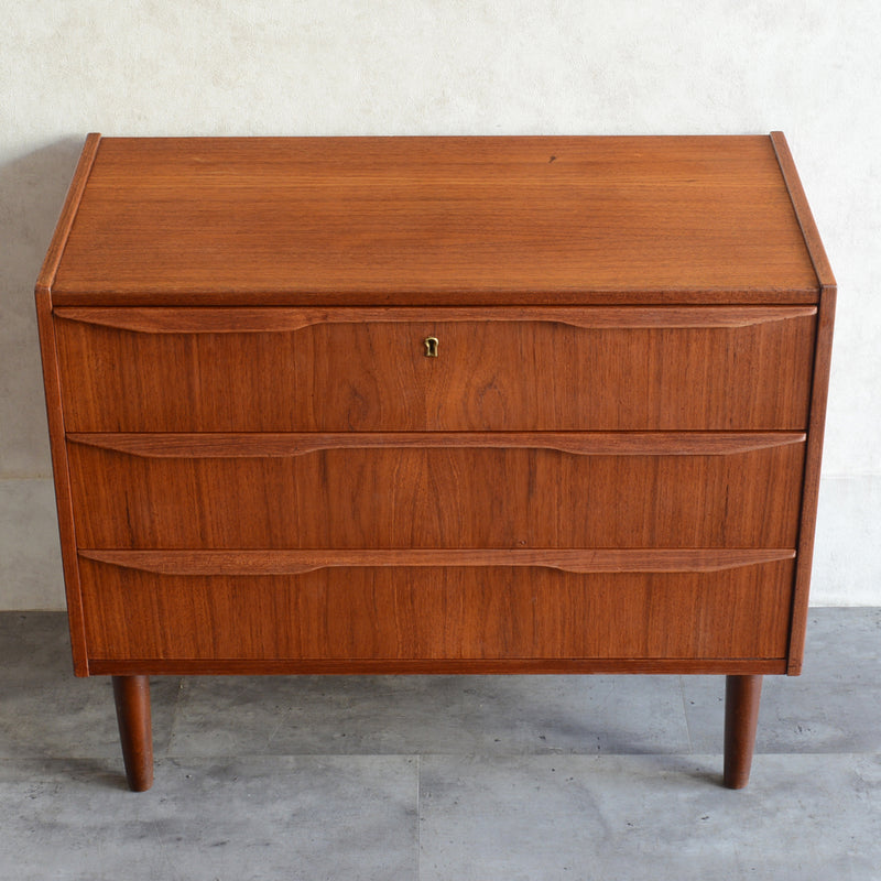 デンマークヴィンテージ  チーク３段チェスト 6-4(ウッドオイル仕上）