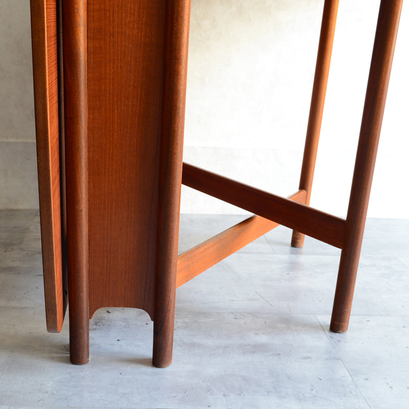 マッキントッシュ A.H.McINTOSH　ゲートレッグテーブル01(長方形）