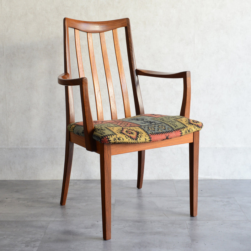 G-PLAN ジープラン　ハイバックアームチェア(柄張地）