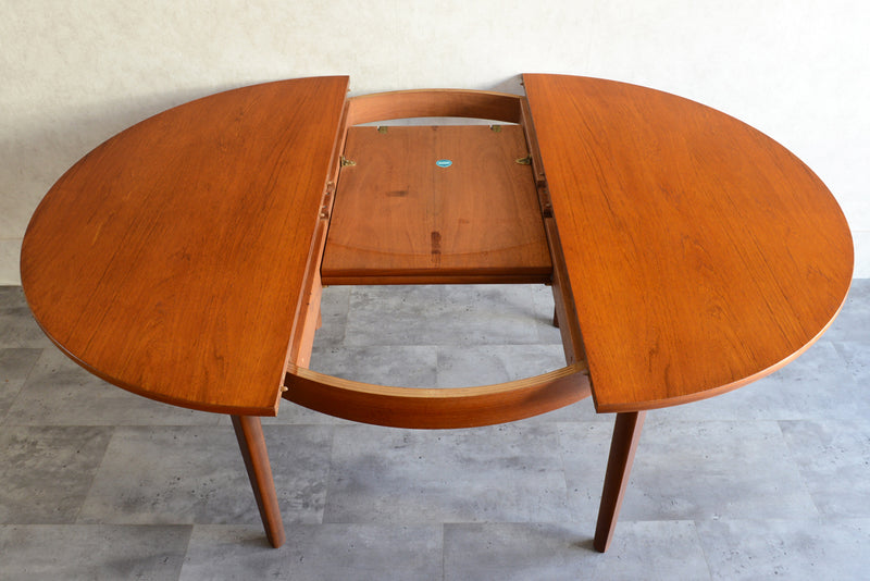 Nathan ネイサン　エクステンション ラウンド ダイニングテーブル05