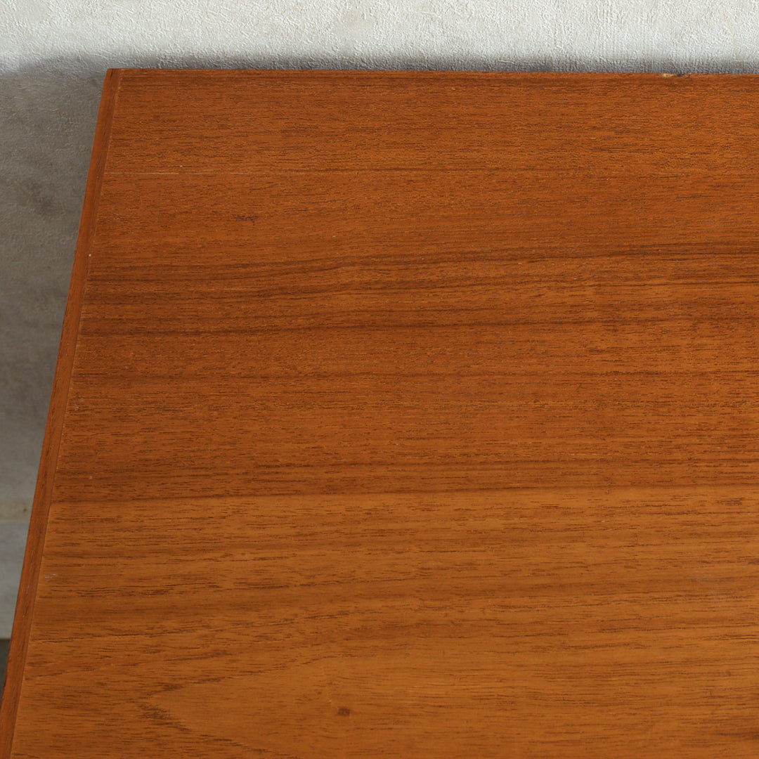 デンマークヴィンテージ　チーク3段チェスト　6-5