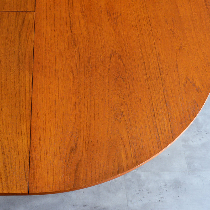 Nathan ネイサン　エクステンション ラウンド ダイニングテーブル05