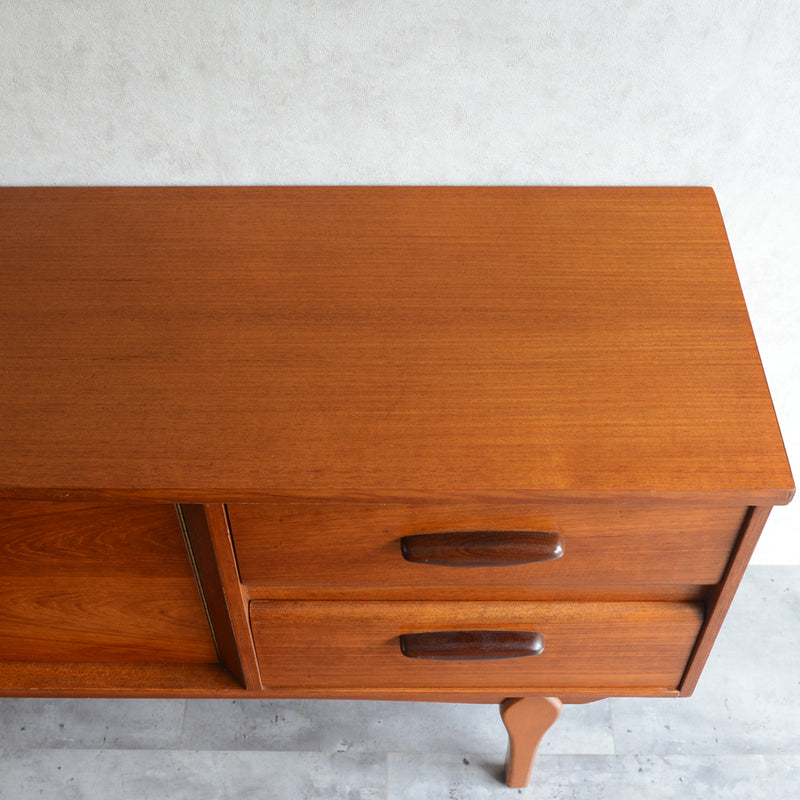 Jentique ジェンティーク サイドボード02(天板剝離再塗装済）