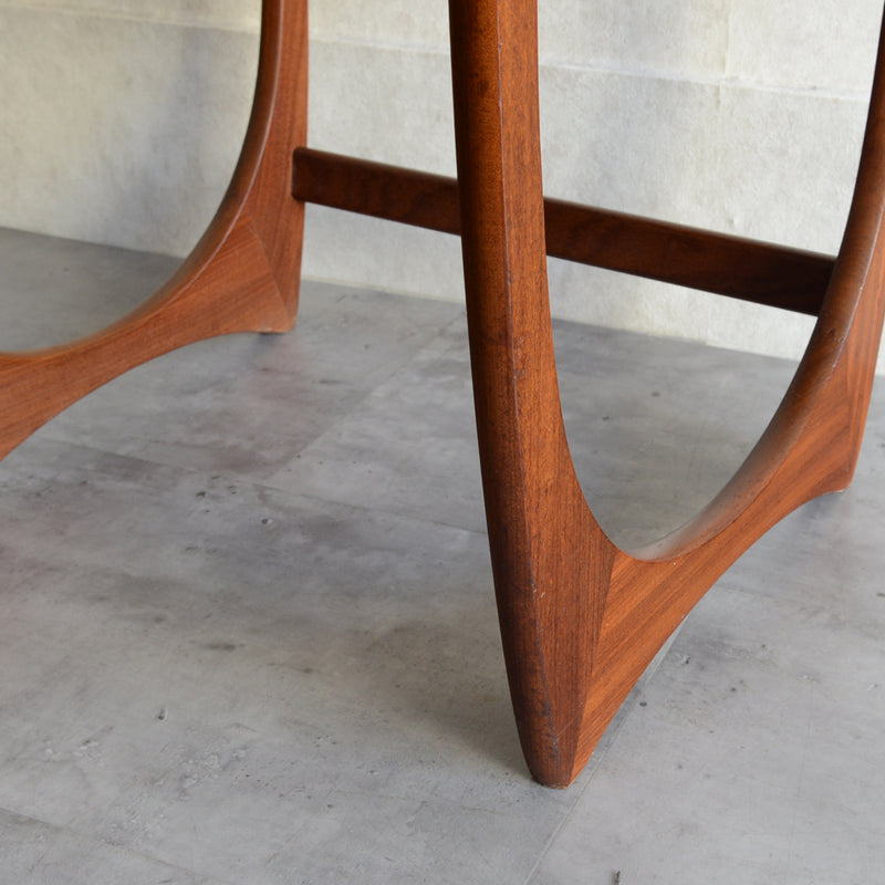 G-PLAN　ジープラン　タイルトップネストテーブル01