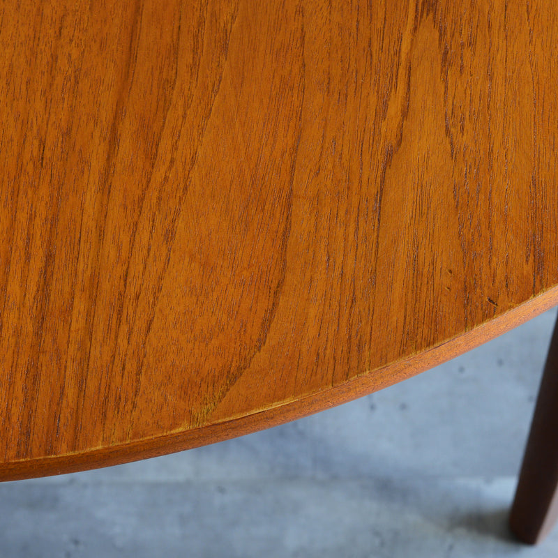 Nathan ネイサン　エクステンション ラウンド ダイニングテーブル05