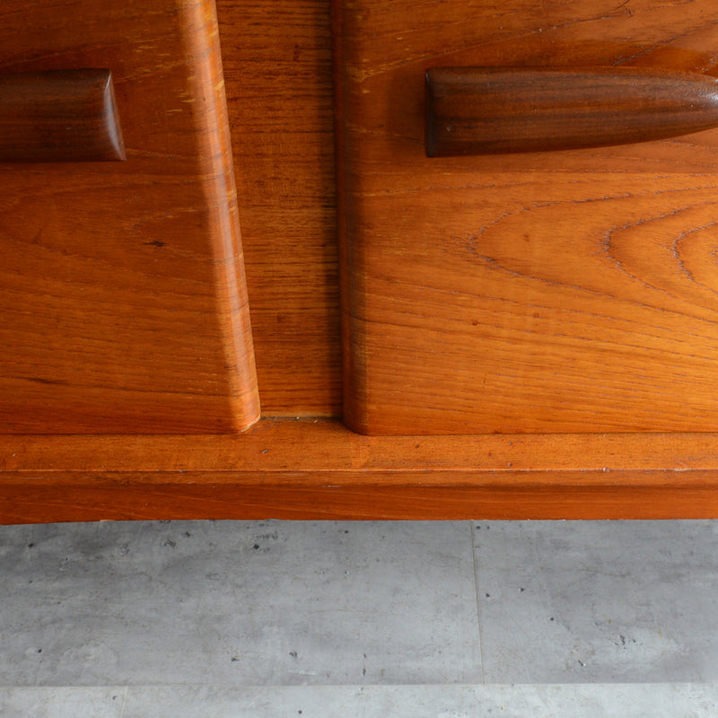 Jentique ジェンティーク サイドボード02(天板剝離再塗装済）