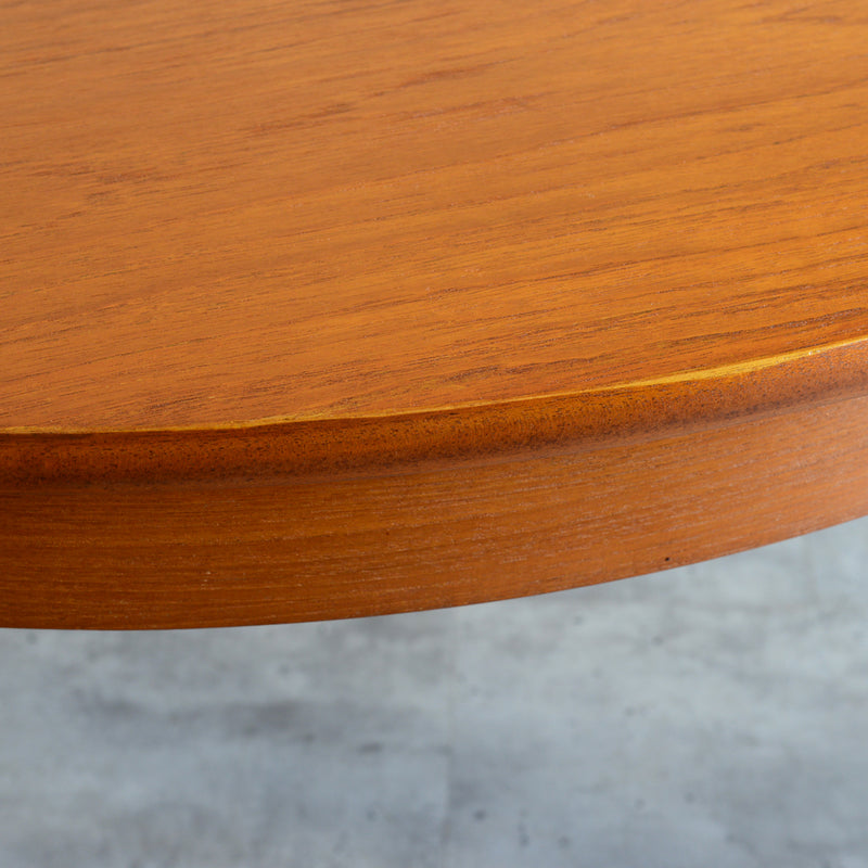 Nathan ネイサン　エクステンション ラウンド ダイニングテーブル05