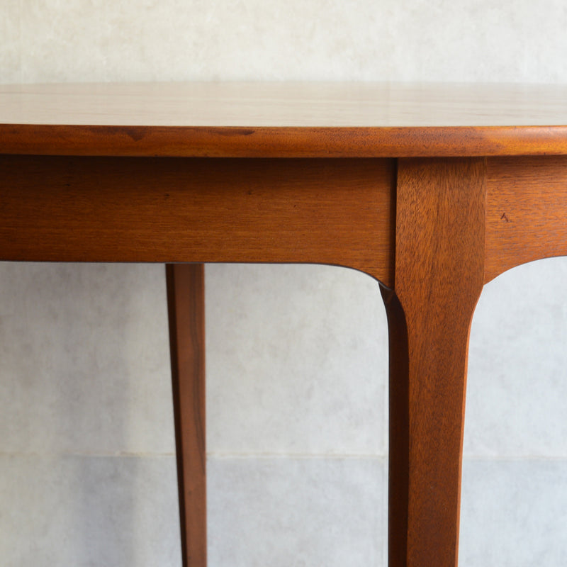 Nathan ネイサン　エクステンション ラウンド ダイニングテーブル05