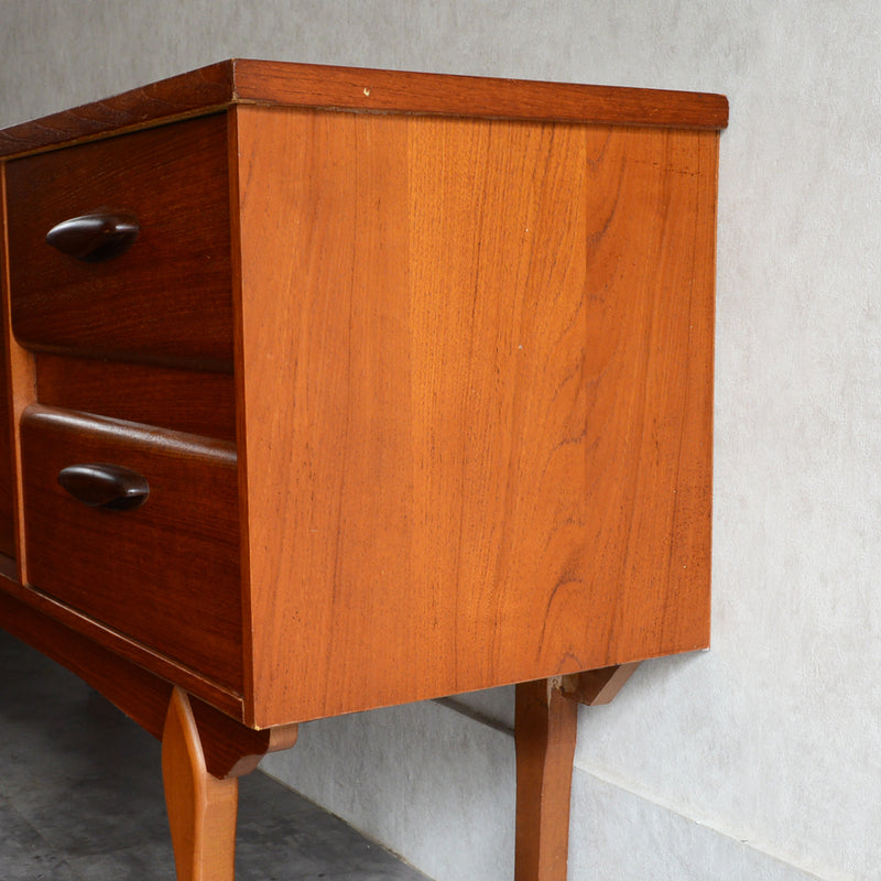 Jentique ジェンティーク サイドボード02(天板剝離再塗装済）