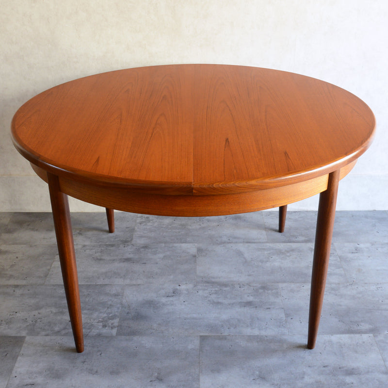 G-PLAN ジープラン　エクステンション ラウンドテーブル73 （天板剥離再塗装済）