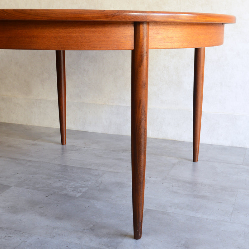 G-PLAN ジープラン　エクステンション ラウンドテーブル73 （天板剥離再塗装済）