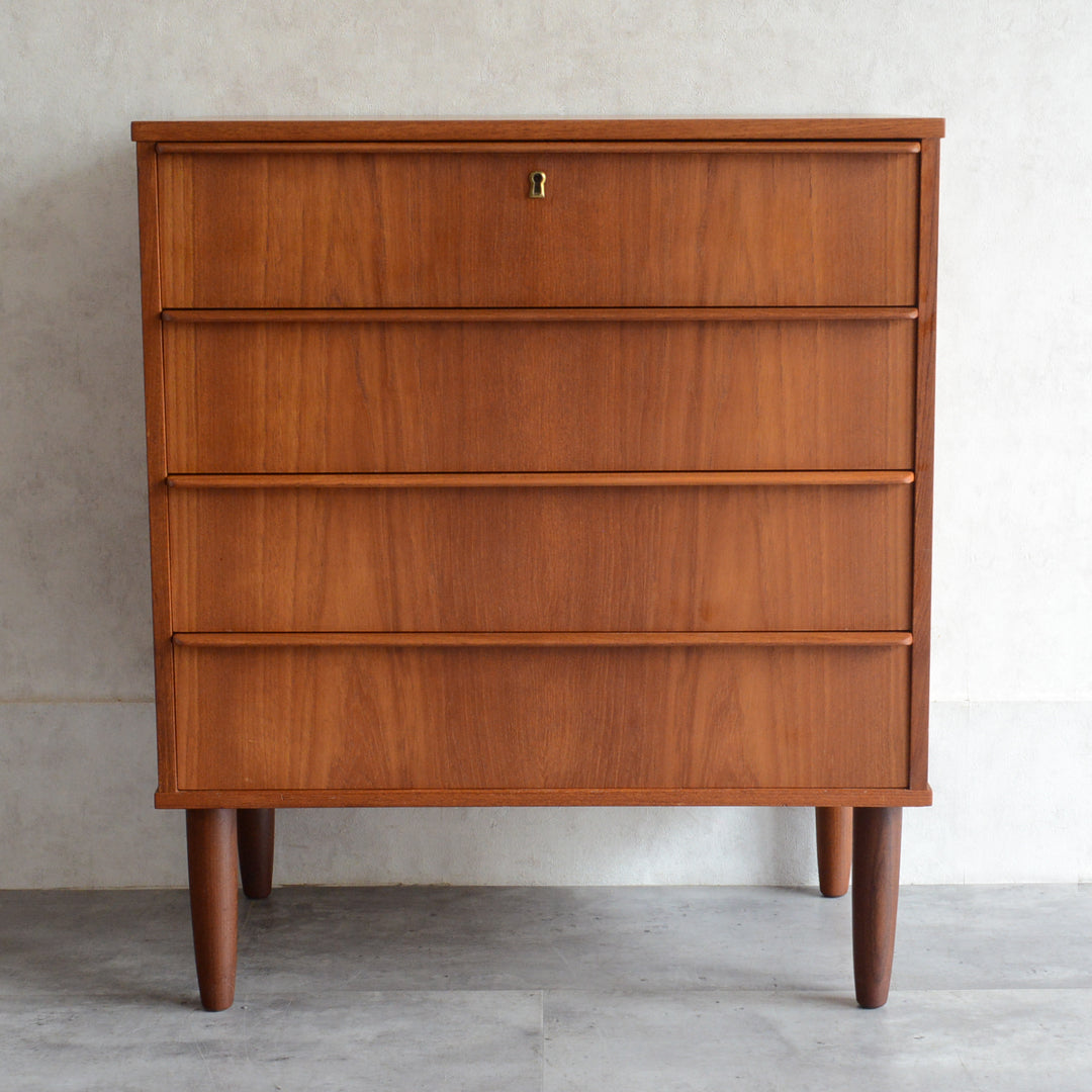 デンマークヴィンテージ  チークチェスト6-3(4段）鍵付 (ウッドオイル仕上）