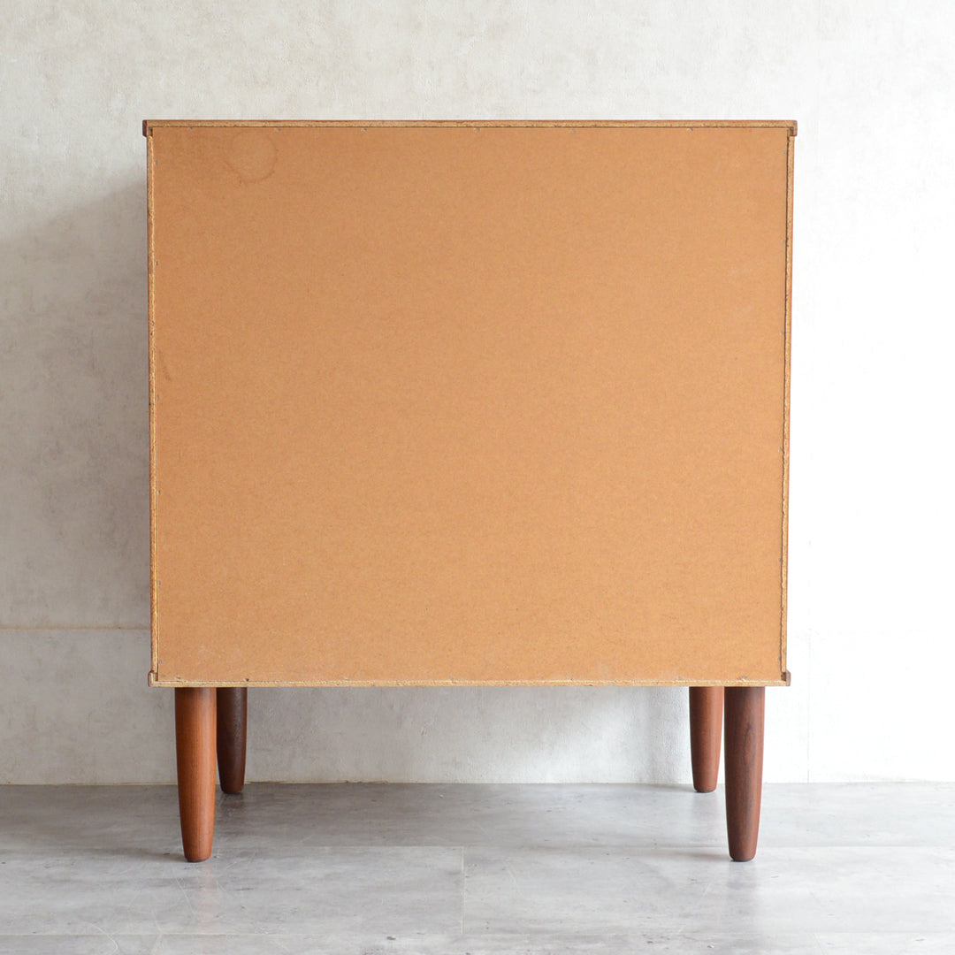 デンマークヴィンテージ  チークチェスト6-3(4段）鍵付 (ウッドオイル仕上）