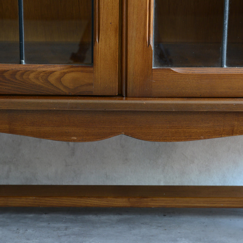 クラシック   ガラスキャビネット02