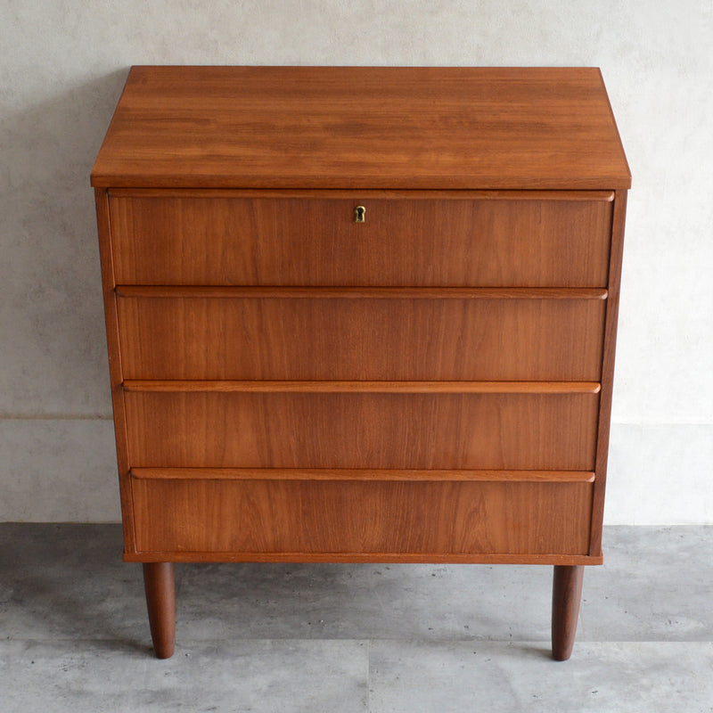 デンマークヴィンテージ  チークチェスト6-3(4段）鍵付 (ウッドオイル仕上）