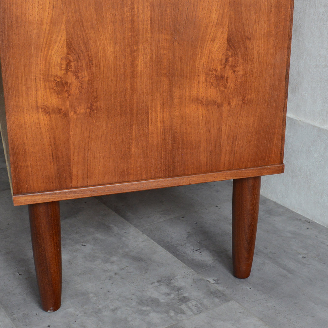 デンマークヴィンテージ  チークチェスト6-3(4段）鍵付 (ウッドオイル仕上）