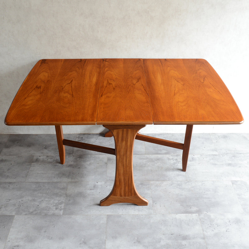 G-PLANジープラン　ゲートレッグ　エクステンションダイニングテーブル04