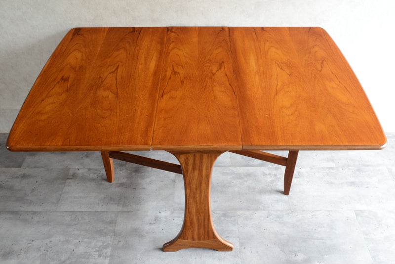 G-PLANジープラン　ゲートレッグ　エクステンションダイニングテーブル04