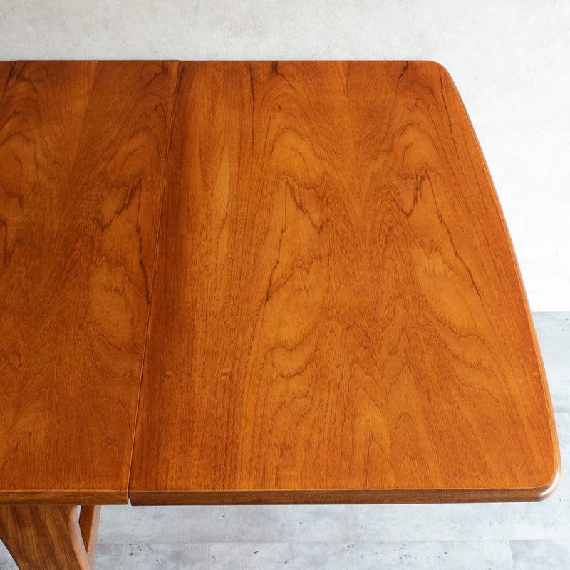 G-PLANジープラン　ゲートレッグ　エクステンションダイニングテーブル04