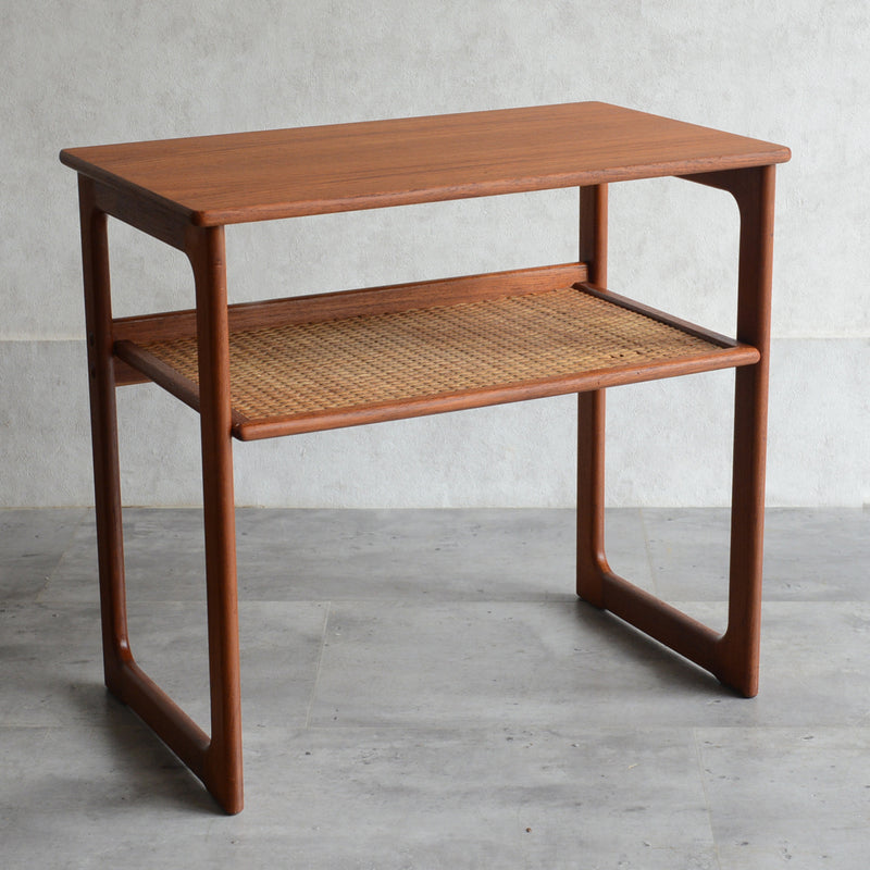 デンマーク ラタン棚付 サイドテーブル 5-2（ウッドオイル仕上）