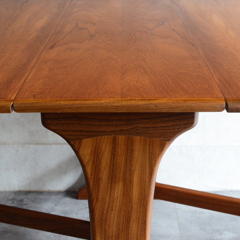 G-PLANジープラン　ゲートレッグ　エクステンションダイニングテーブル04