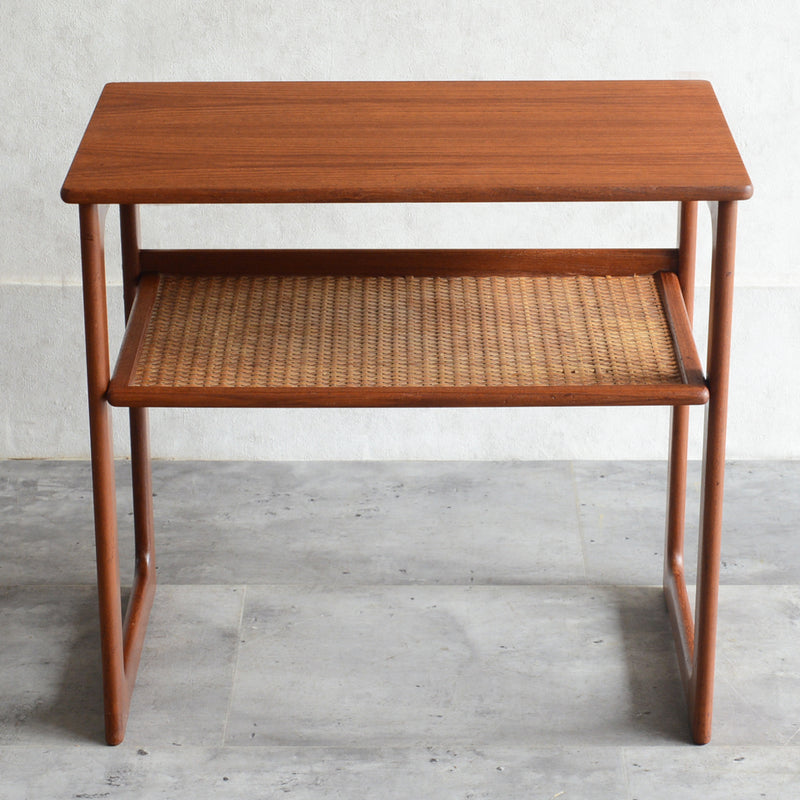 デンマーク ラタン棚付 サイドテーブル 5-2（ウッドオイル仕上）