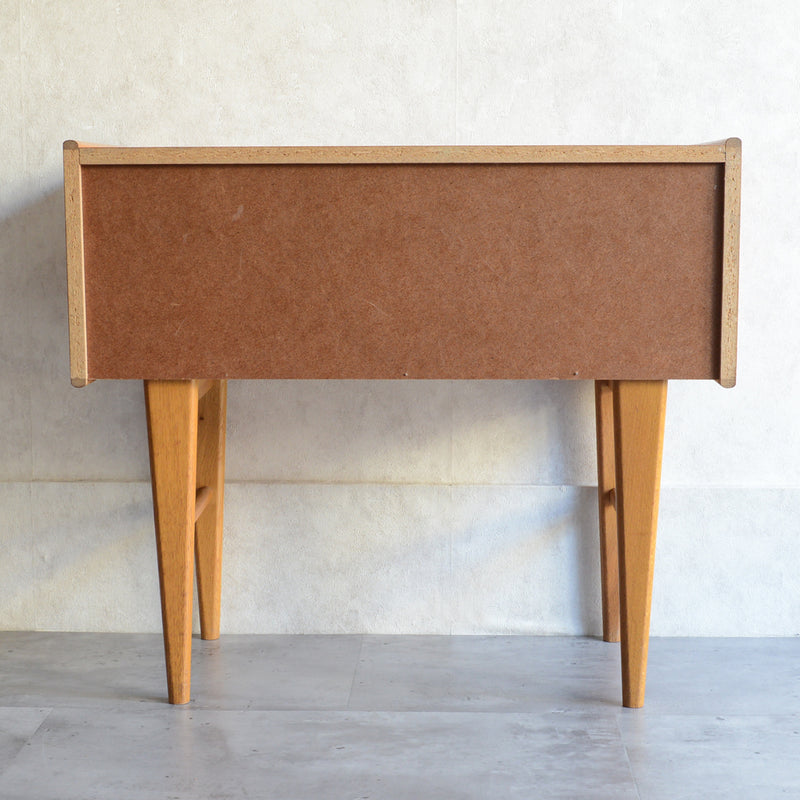 スウェーデンヴィンテージ　2段チェスト4-02