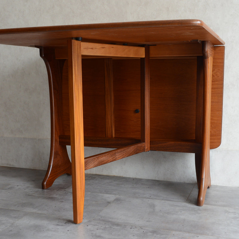 G-PLANジープラン　ゲートレッグ　エクステンションダイニングテーブル04