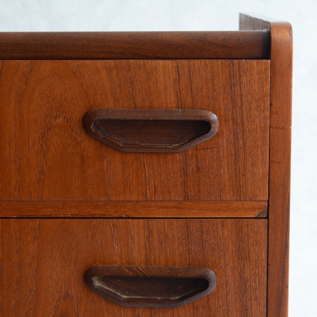 デンマーク チークチェスト(2段）6-6 (ウッドオイル仕上）