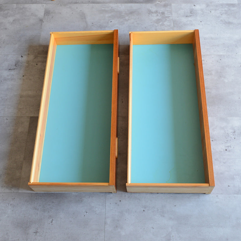 スウェーデンヴィンテージ　2段チェスト4-02