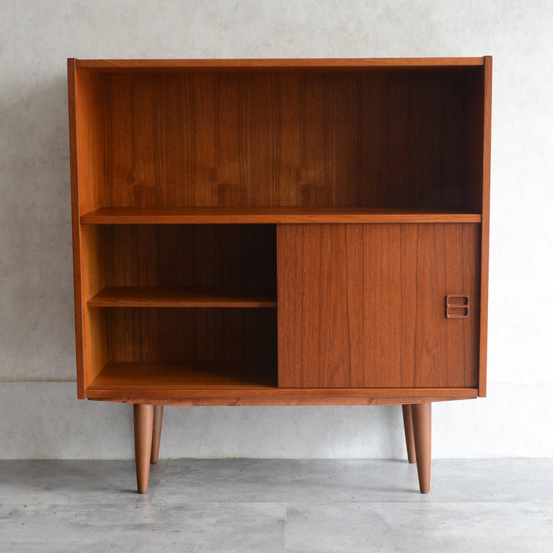 デンマーク ヴィンテージシェルフ 5-6 木扉付(ウッドオイル仕上げ）