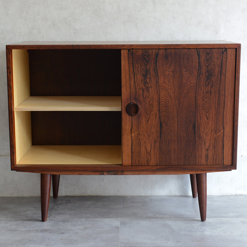 デンマーク ヴィンテージ　ローズウッド キャビネット
